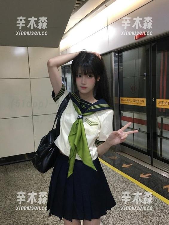 51app 一边观看51app,一边默默怀疑,生活原来这么不简单?!