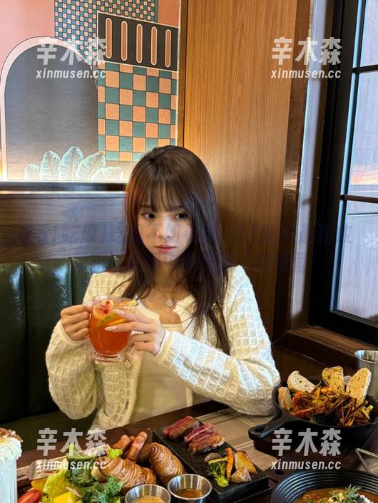 吃瓜不如看趣！51吃瓜最新放送：朝阳群众网中的低调“名场面”！