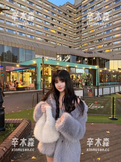 51在线吃瓜，登录后发现瓜都快掉满地了，我该捡哪一个？