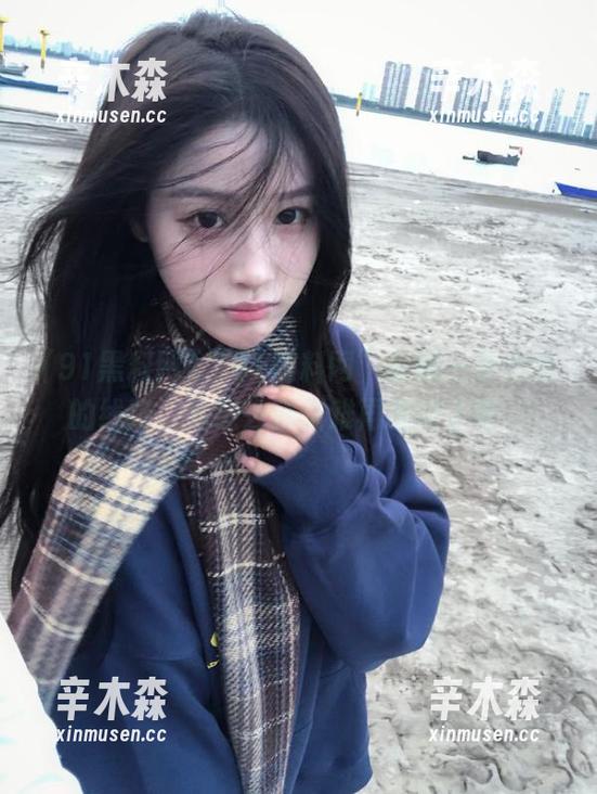 “91黑料网”就像一条危险的线路，走进去就很难再抽身了啊。