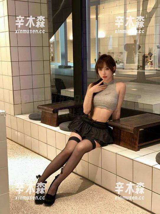 打开今日黑料的传送门，后面有啥猛料让我先知道下？