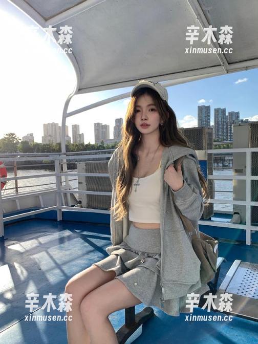 吃瓜网红网 这波热评在“吃瓜网红网”真的让我感受到了一种永久的优越感。