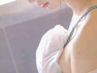 听说好莱坞黑料正能量要上线了，地址是什么？快让我看看瓜！？