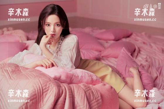 好莱坞黑料正能量 看!好莱坞黑料正能量APP,永不迷路,瓜吃到嘴里,绝不错过!