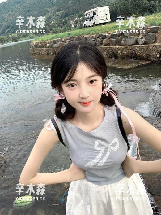一次下载，欢乐无穷！好莱坞黑料正能量网站分享你没见过的秘密，你绝不能错过！