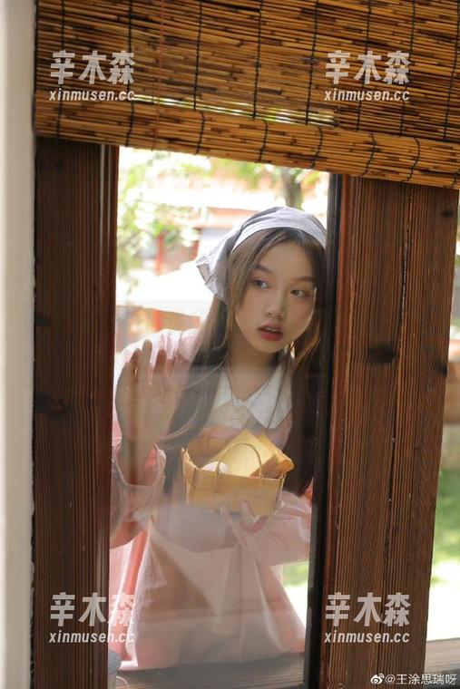 谁说拔哥黑料网页只是个花瓶，看看这里的黑历史，绝对精彩！