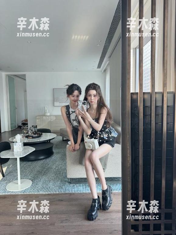 “暴走黑料”的“入口”，让我一秒钟就停不下来，真的是没救了