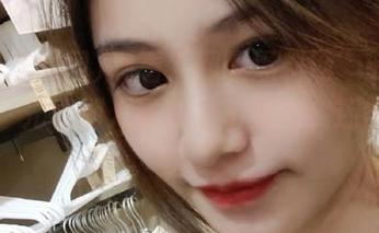 观看“网曝黑料网”的充电模式，光看别人黑都是不够的，还需互动！