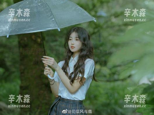 “黑料不打烊万里长征”ios版上线：吃瓜界的黑暗面，谁还敢说自己清白？