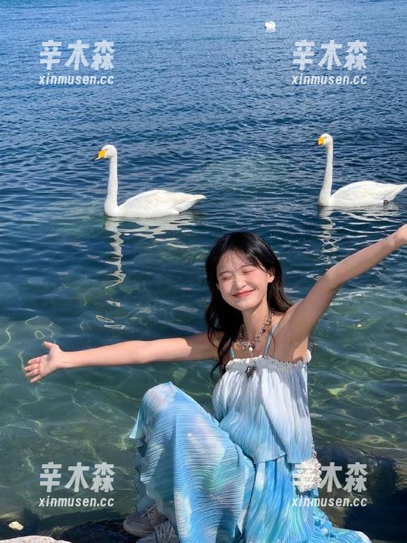 黑料在线吃瓜：永久板凳，准备好围观炸裂瞬间？