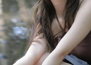 点开网页，黑料正能量不打烊——完整在线直播你绝对没见过的内幕！
