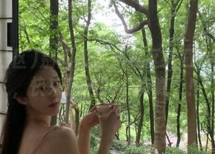 别问我黑料社区入口在啥地方，快来我这儿‘瞧瞧’！
