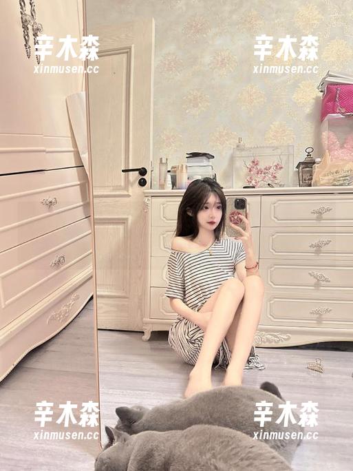 疯狂的黑料网：链接夜深了，还在循环播放瓜消息！