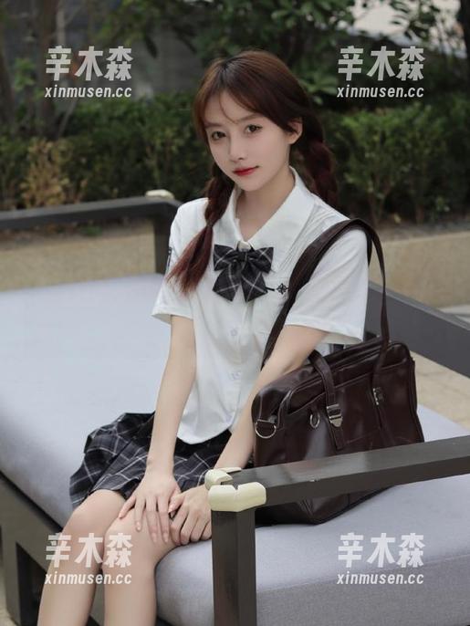 黑料网疯狂吃瓜线路，谁又在背后抖机灵？