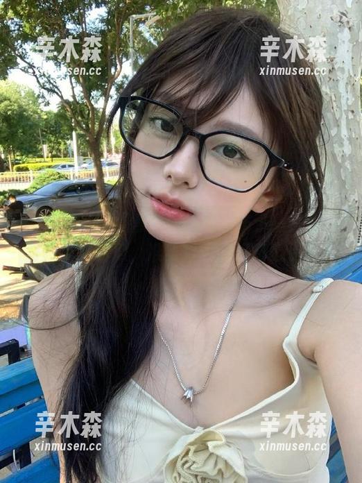 “黑料网址”发布了一份你绝对想不到的瓜，准备好你的好奇心了吗？